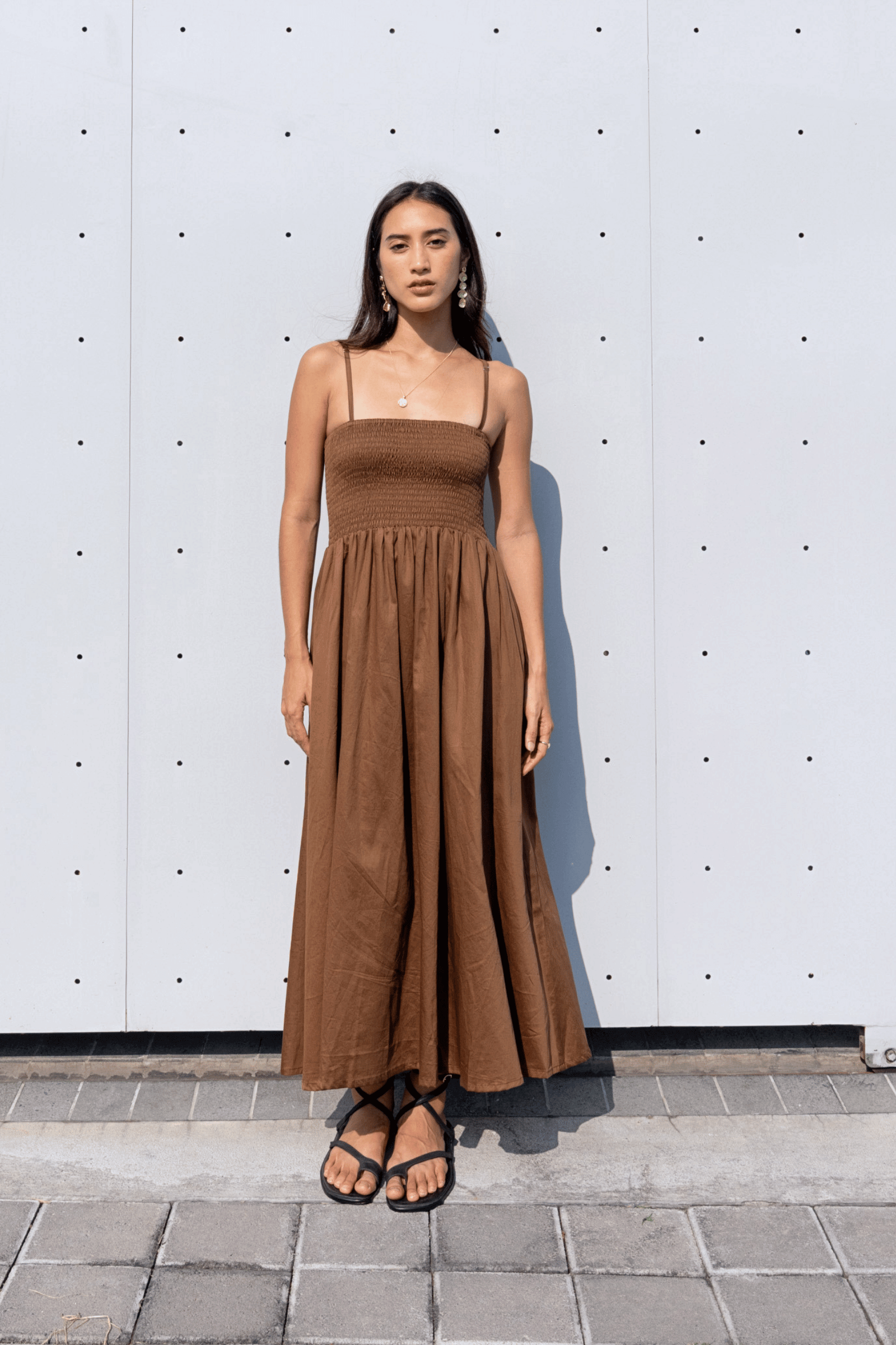 Annabel Dress in Mocha