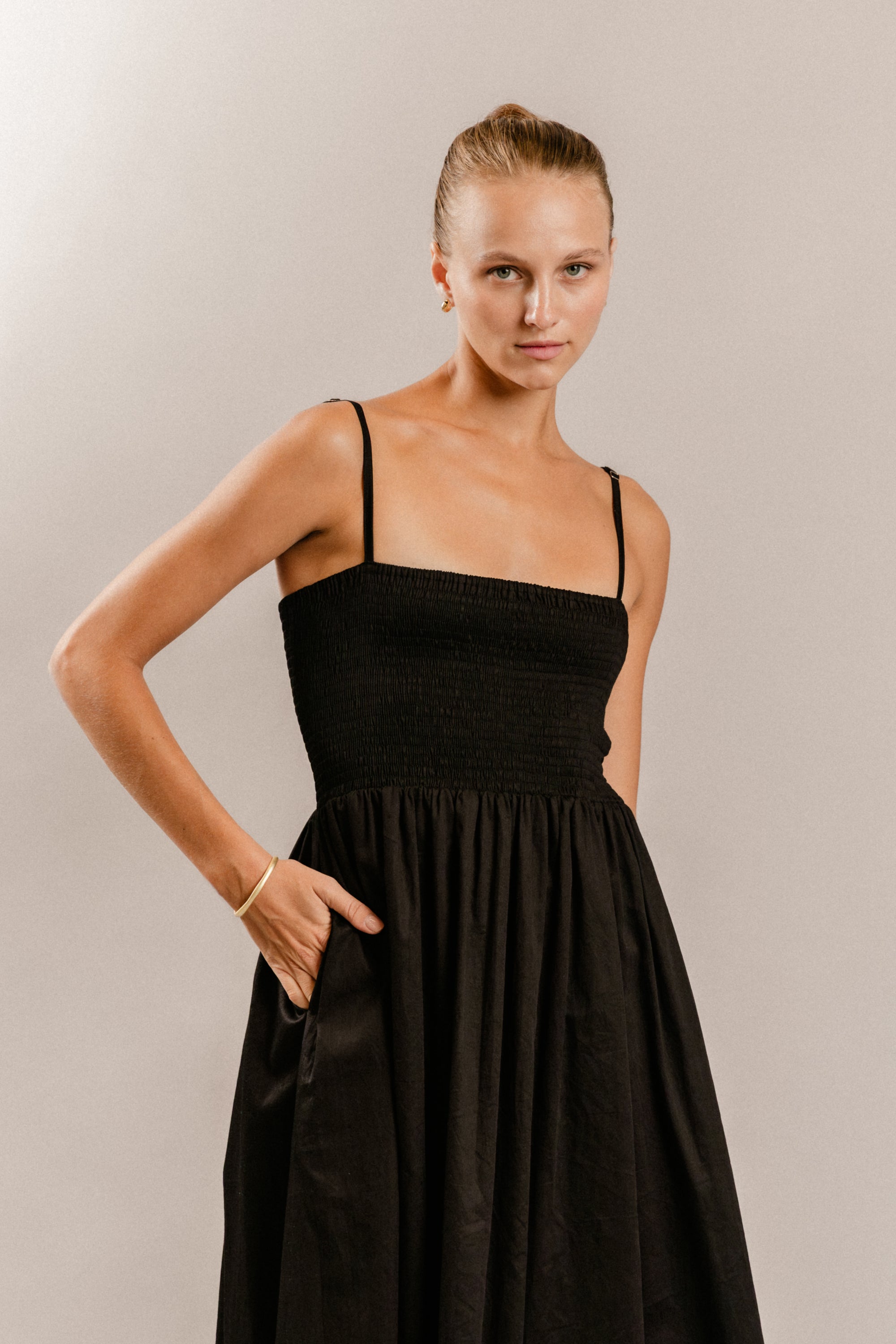 Letisia Dress in Black
