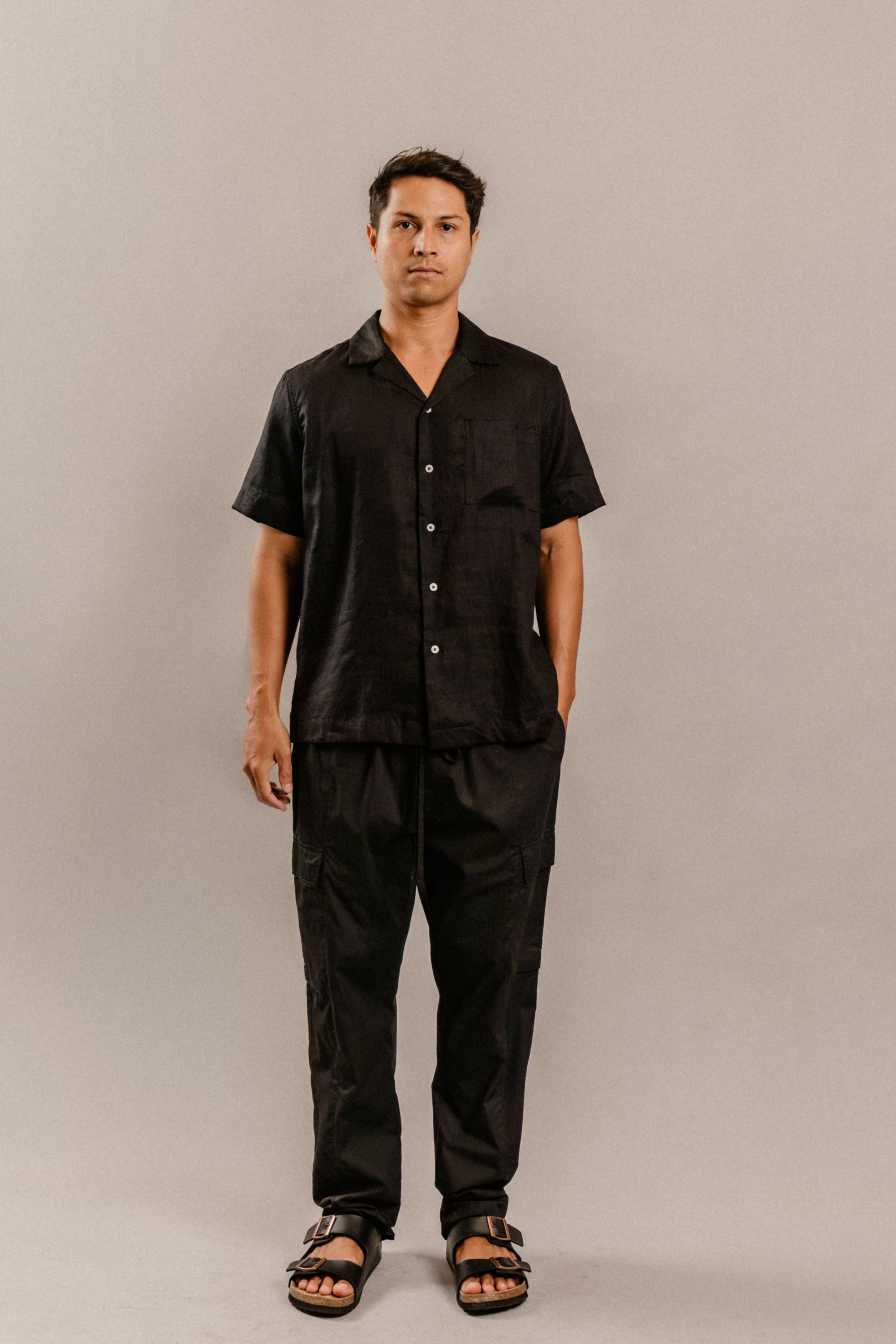 Dan Shirt in Black Linen