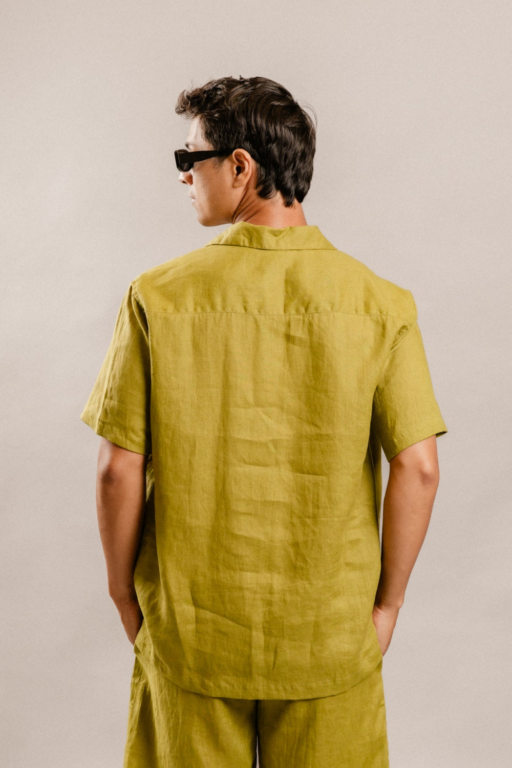 Dan Shirt in Olive Green Linen