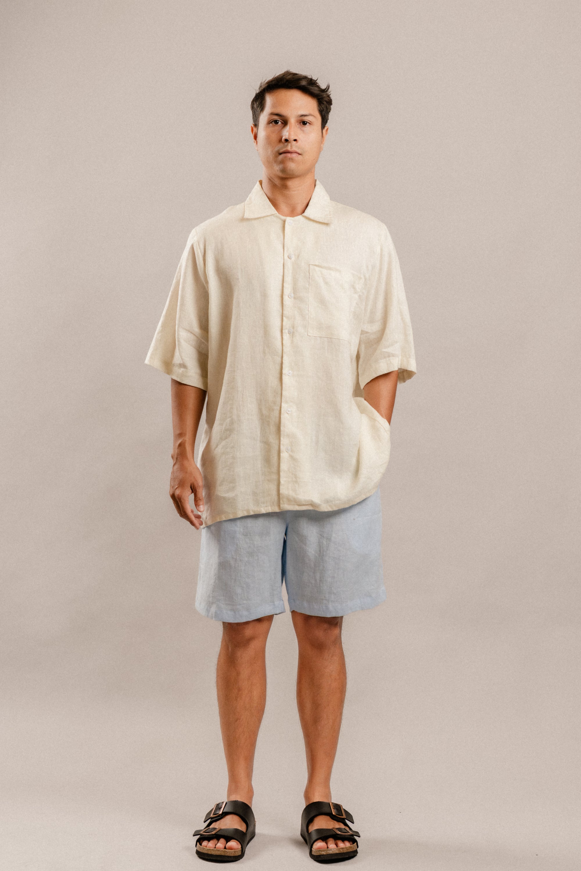Henry Shorts in Light Blue