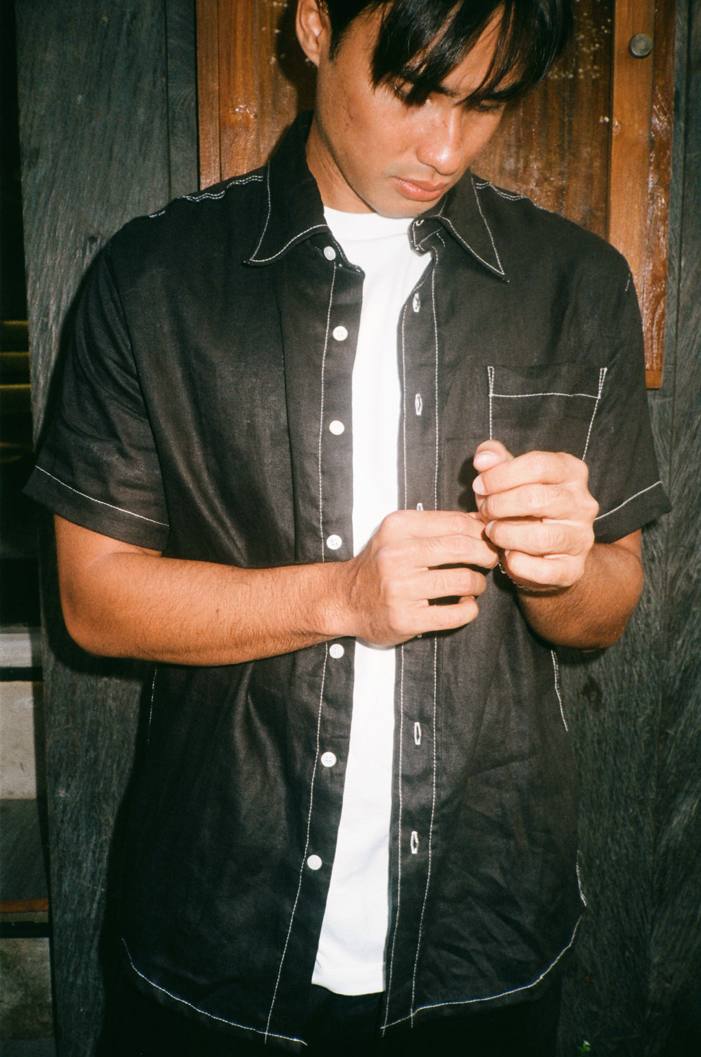 Osmond Shirt White Contras in Black Linen