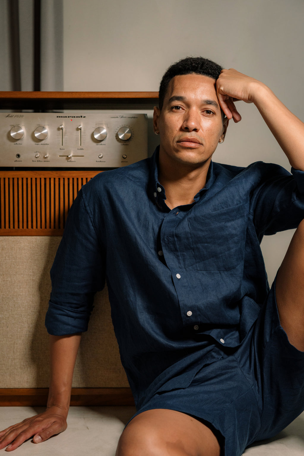 Henry Shorts in Deep Navy Linen