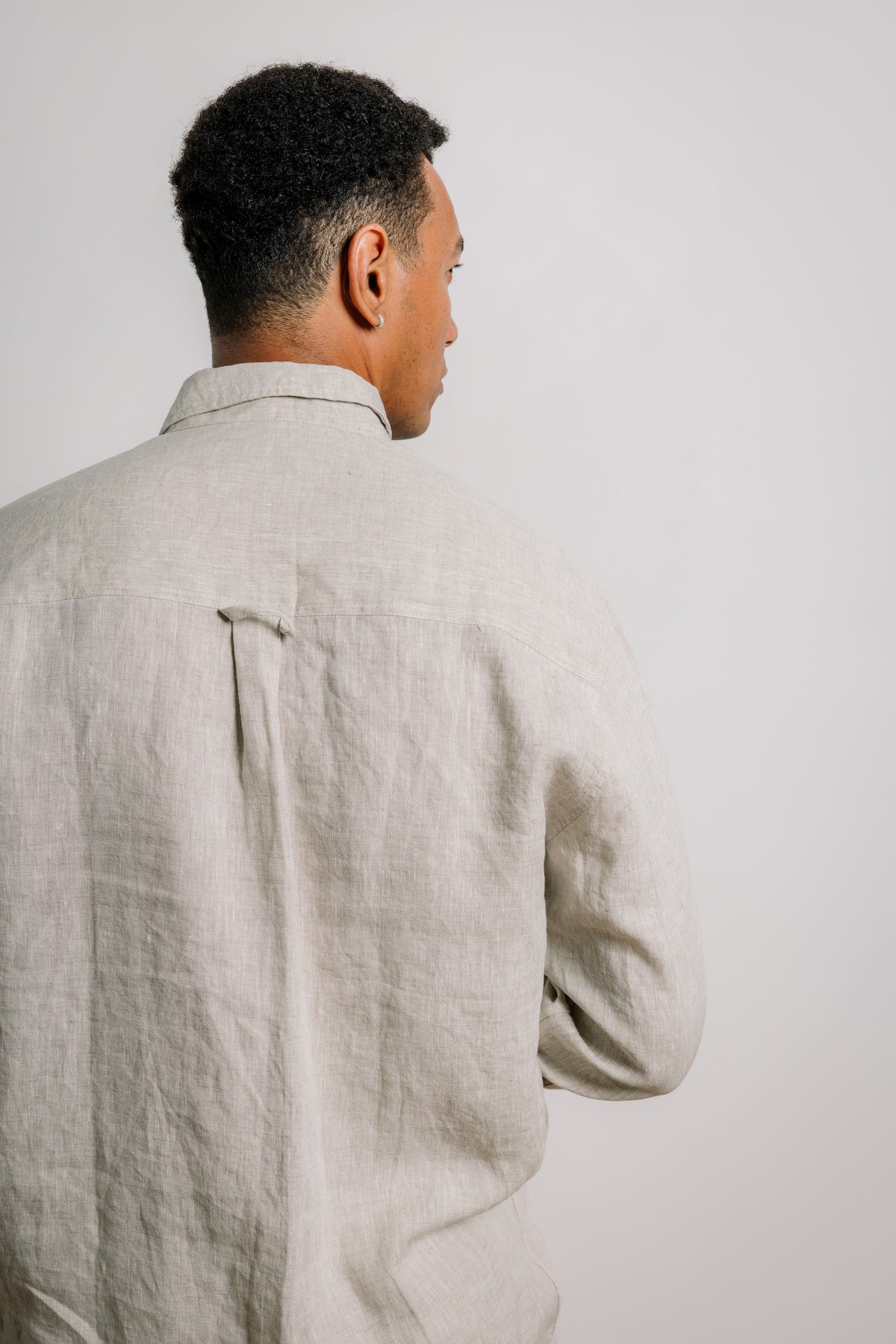 Oscar Shirt in Natural Linen